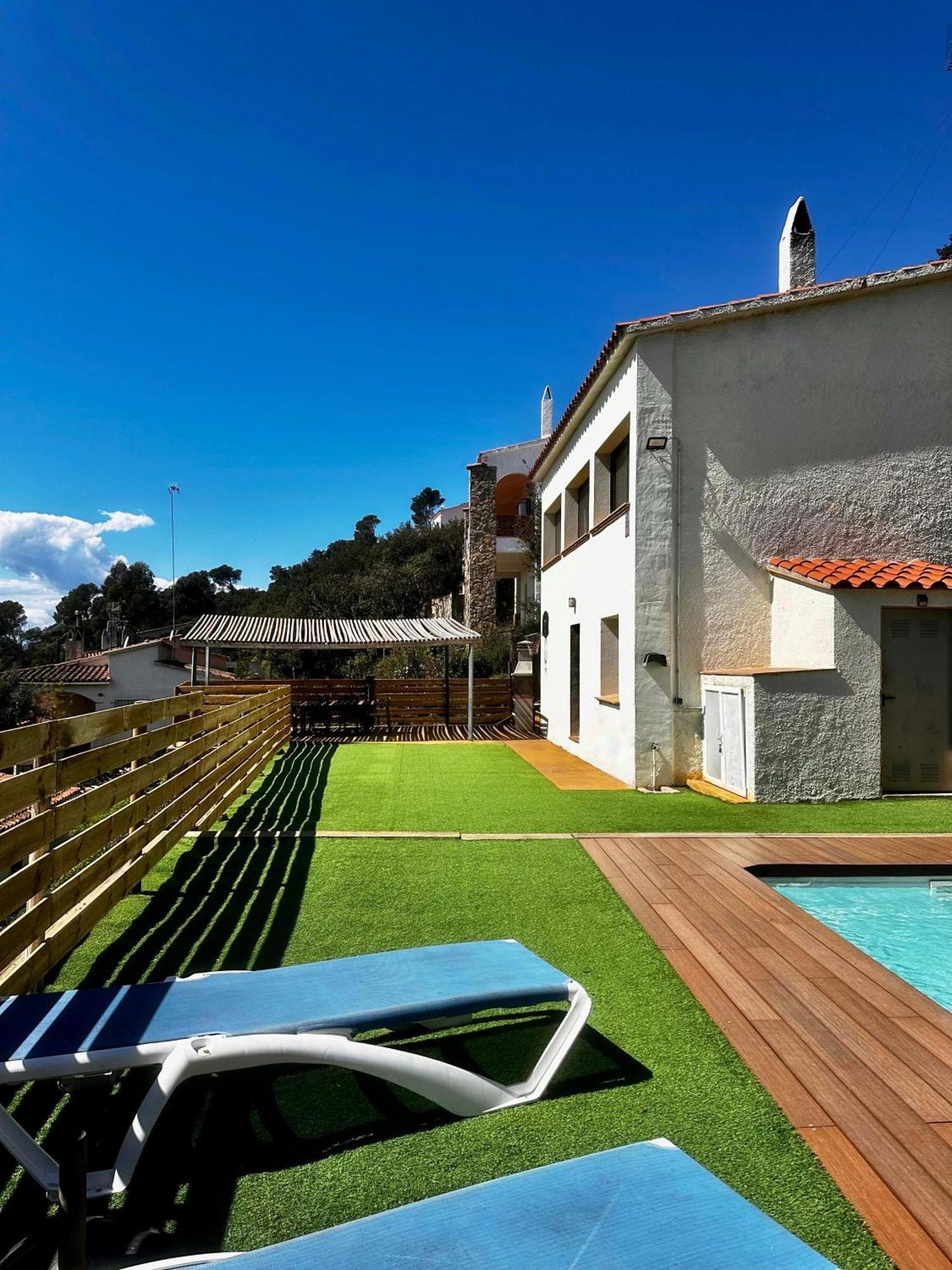 Casa Maju en la parte alta de Mas Tomasí Vila Pals Exterior foto